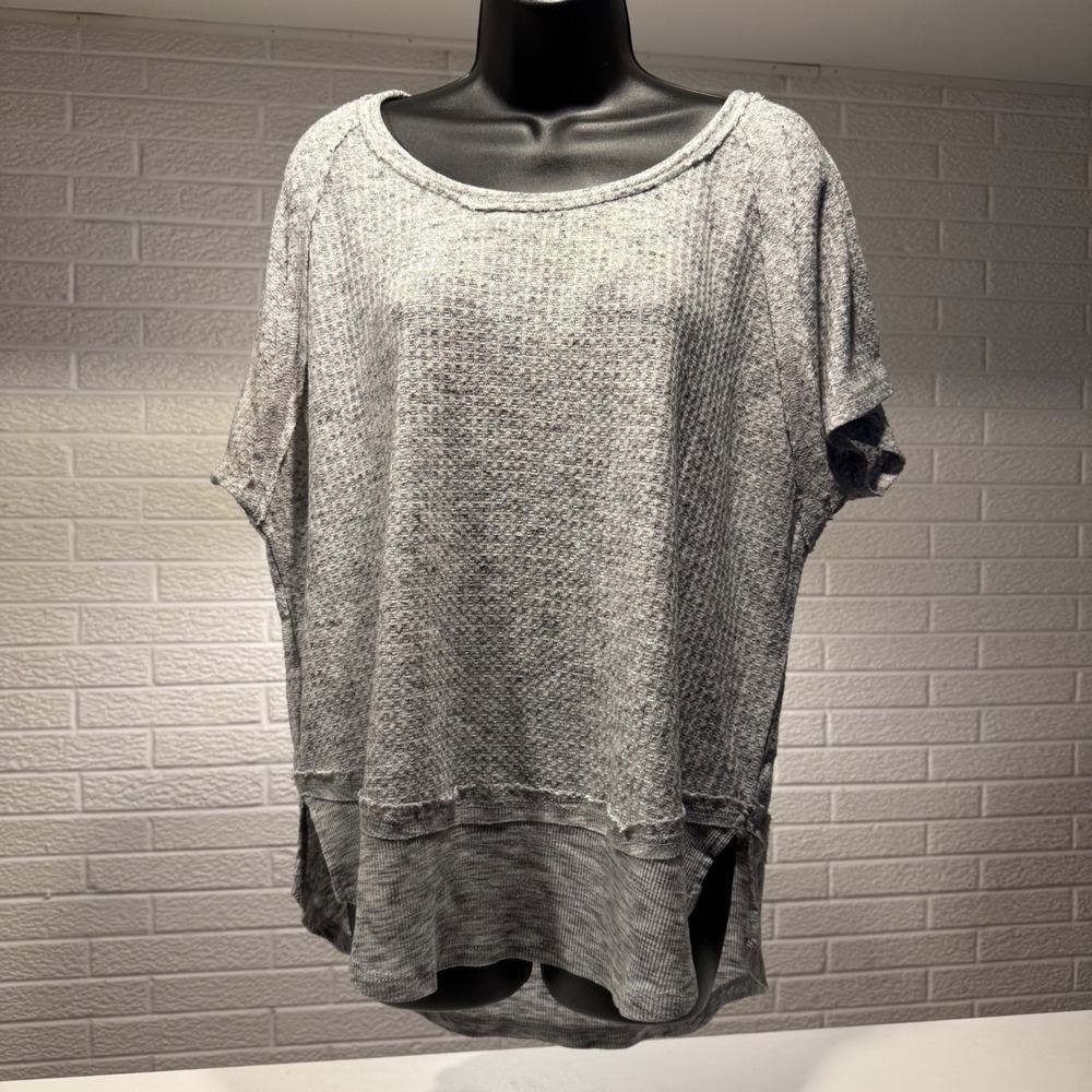Mudd Women Gray Waffle Knit High‎ Low Tunic Top Size L